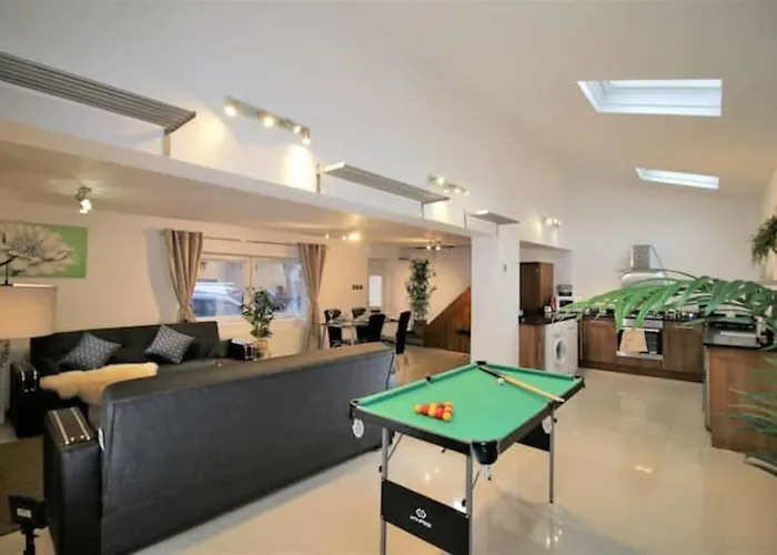 Ty Glas Mews By Property Promise